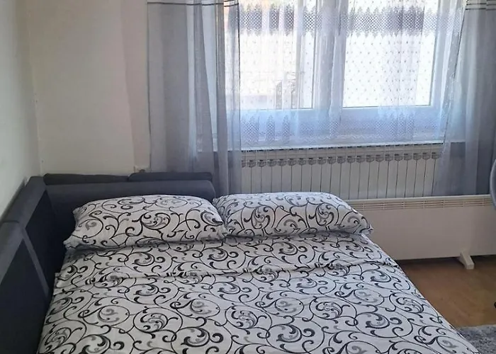 Una アパート Bosanski Novi